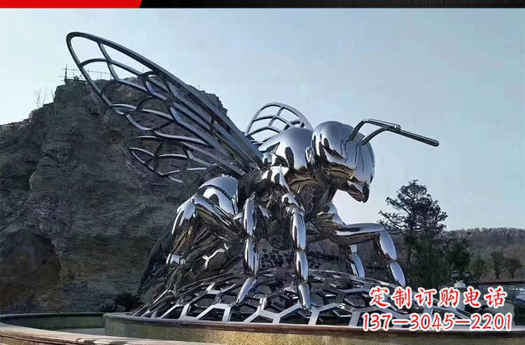 保定优雅活泼的不锈钢大型蚂蚁雕塑
