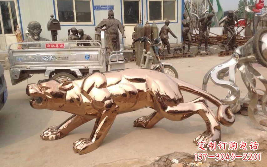 保定中领雕塑出品不锈钢动物雕塑