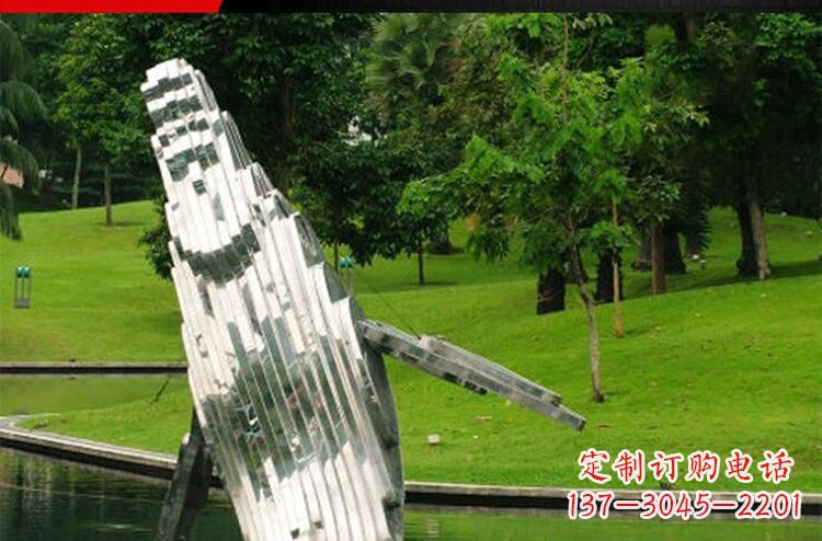 保定温馨活泼的不锈钢动物企鹅雕塑