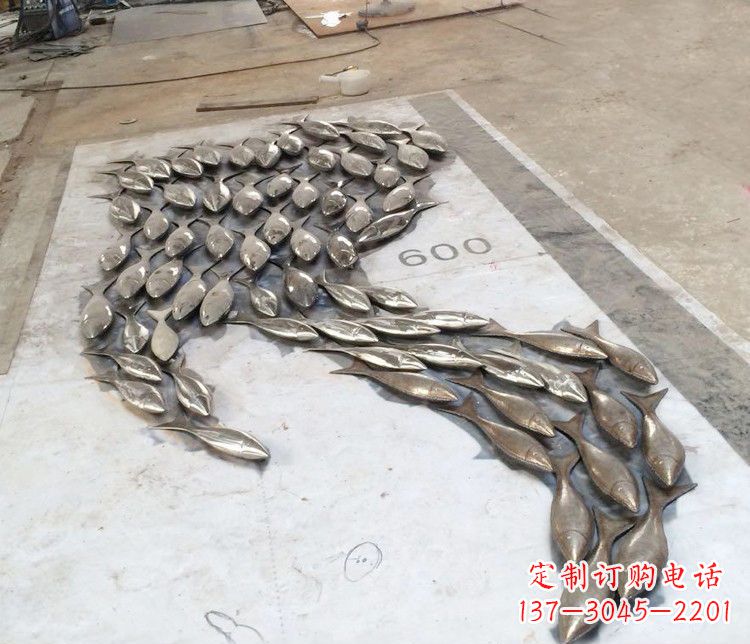 保定多彩活力的不锈钢动物雕塑