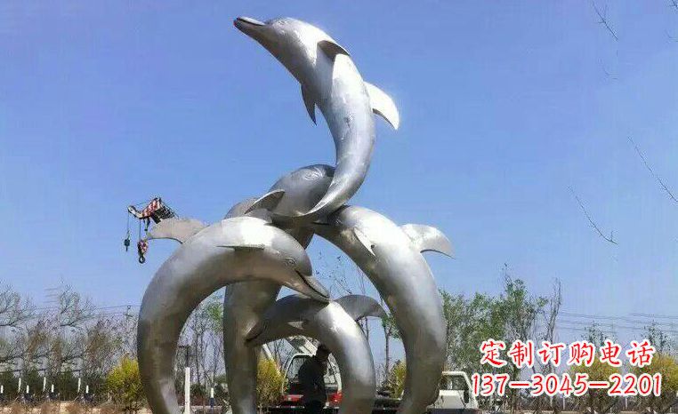 保定品质精美的不锈钢海豚雕塑