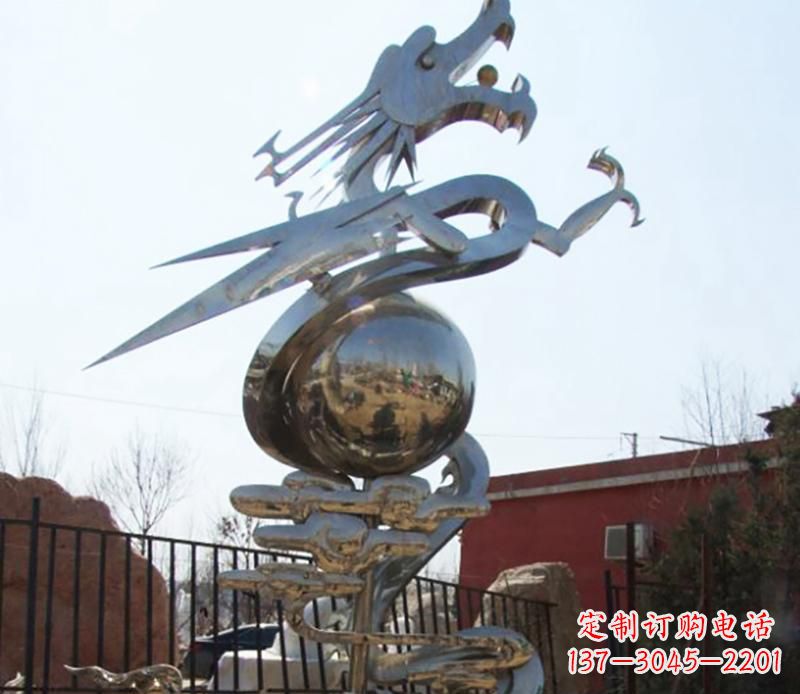 保定传统与现代完美结合的青铜龙雕塑