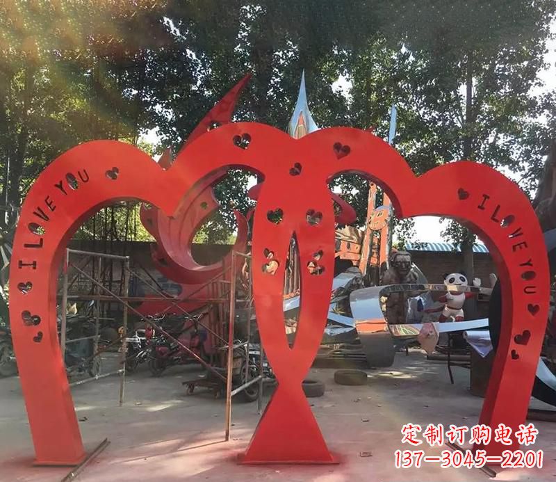 保定中领雕塑新款不锈钢心形拱门雕塑