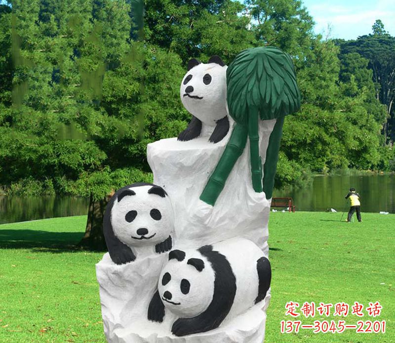 保定公园大熊猫雕塑