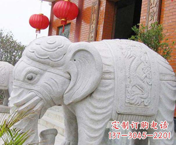 保定泰坦巨型大象雕塑