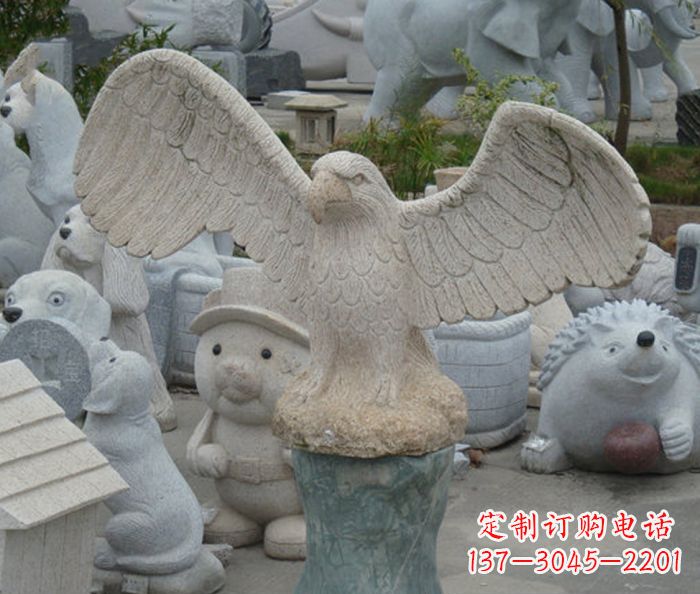 保定公园动物老鹰石雕