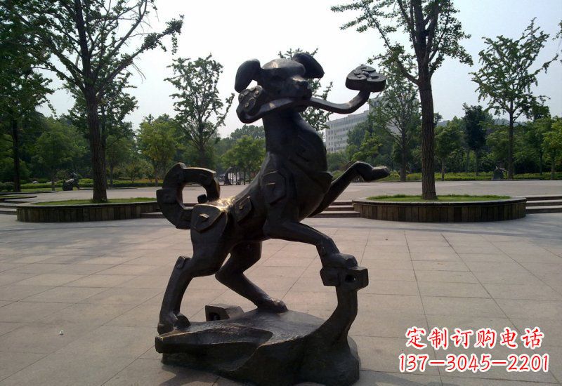 保定公园动物如意小狗铜雕