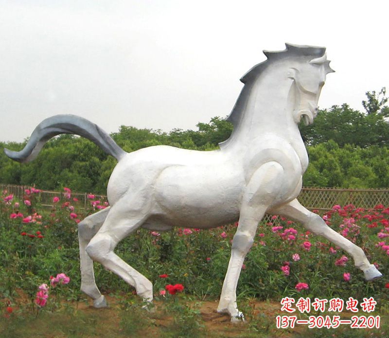 保定公园动物石雕马