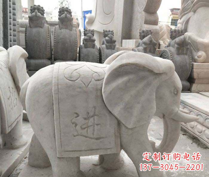 保定公园动物石雕小象