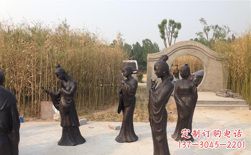 保定公园古代女人人物铜雕