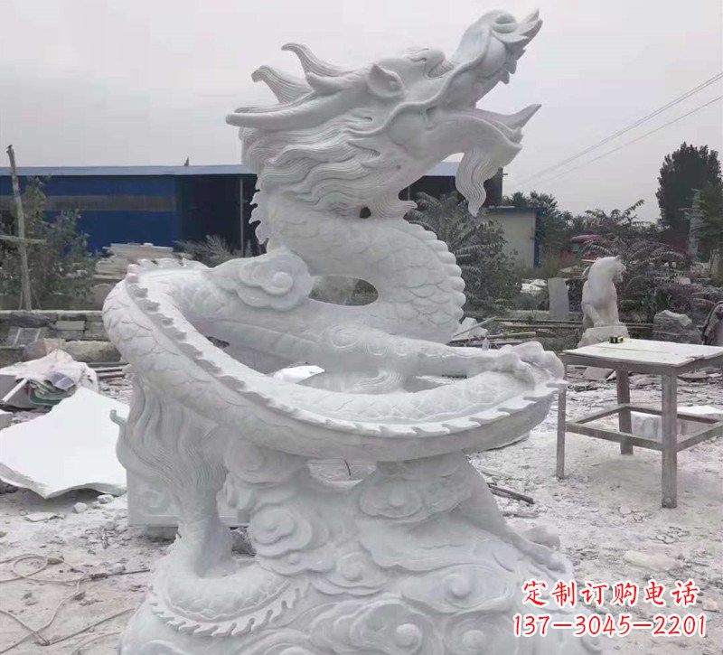 保定公园景区盘龙石雕