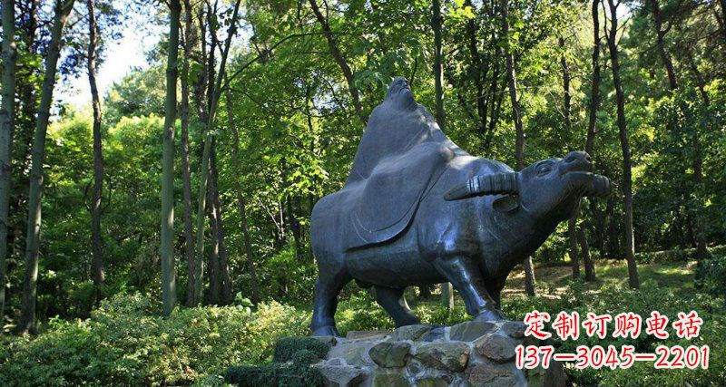 保定公园老子骑牛西行景观铜雕