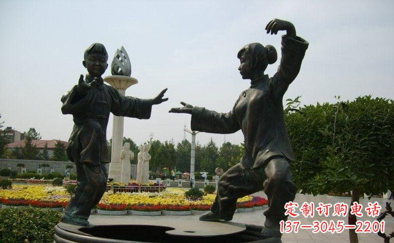 保定公园练太极拳的人物小品铜雕
