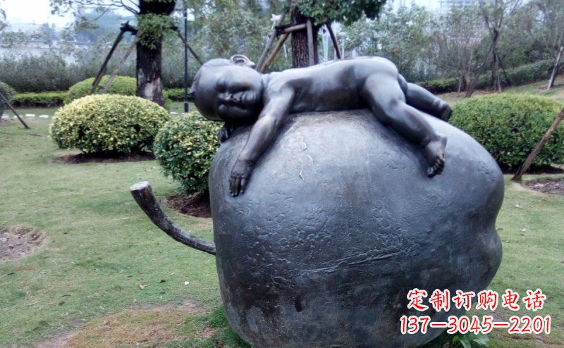 保定精致可爱的苹果雕塑