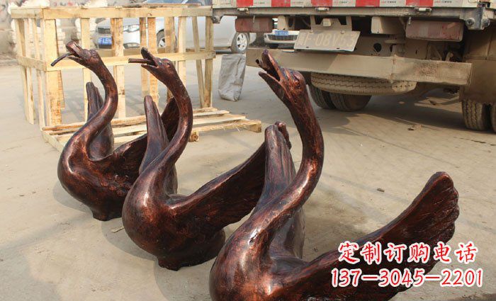 保定公园喷水天鹅动物铜雕