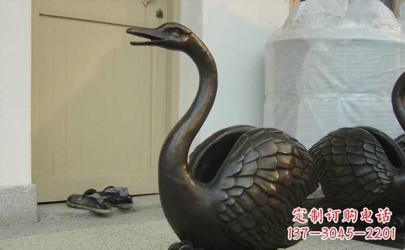 保定公园天鹅动物铜雕 (3)