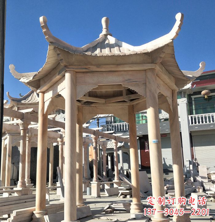 保定公园晚霞红凉亭雕塑