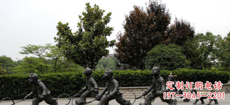 保定精美推铁圈小品铜雕，让小孩更加可爱