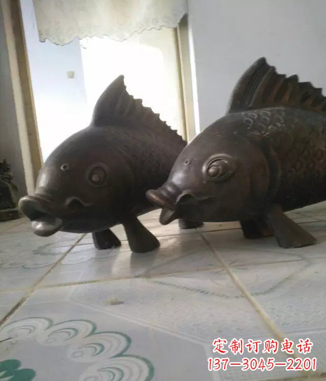 保定公园小鱼景观动物铜雕