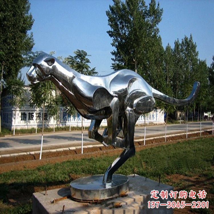 保定公园园林动物动物袋鼠拉丝不锈钢雕塑