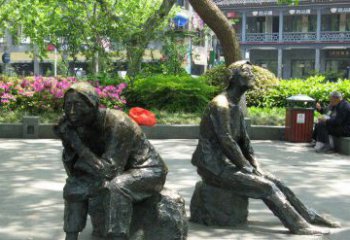 保定充满深情的老人铜雕