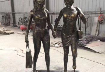 保定铜雕女人唤醒美好回忆