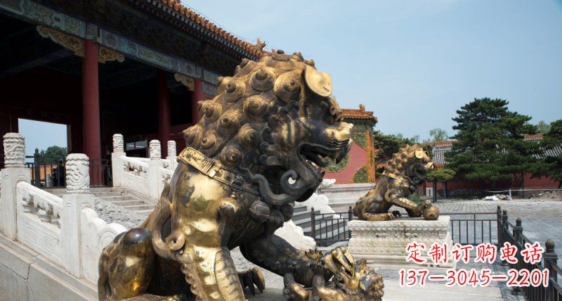 保定故宫黄铜狮子雕塑