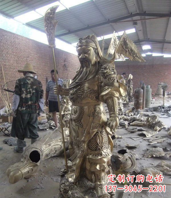 保定关公铜雕:传承中国传统文化