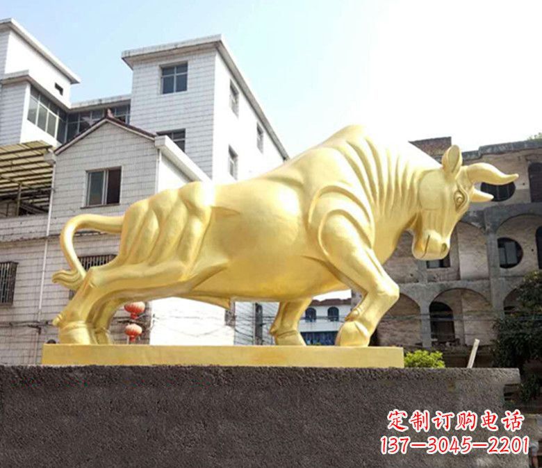 保定广场奔牛铜雕