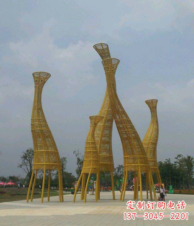 保定广场不锈钢抽象长颈鹿雕塑