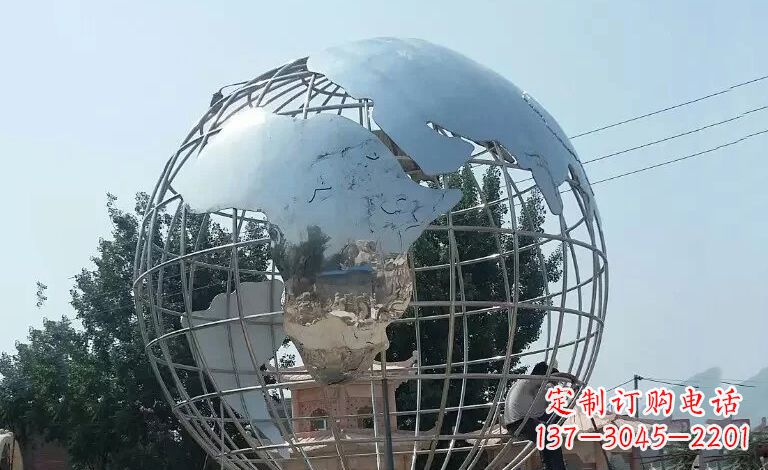 保定用艺术充实空间,精工制作高品质不锈钢地球仪雕塑