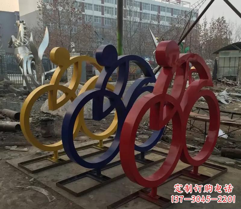 保定广场不锈钢骑自行车人物景观雕塑