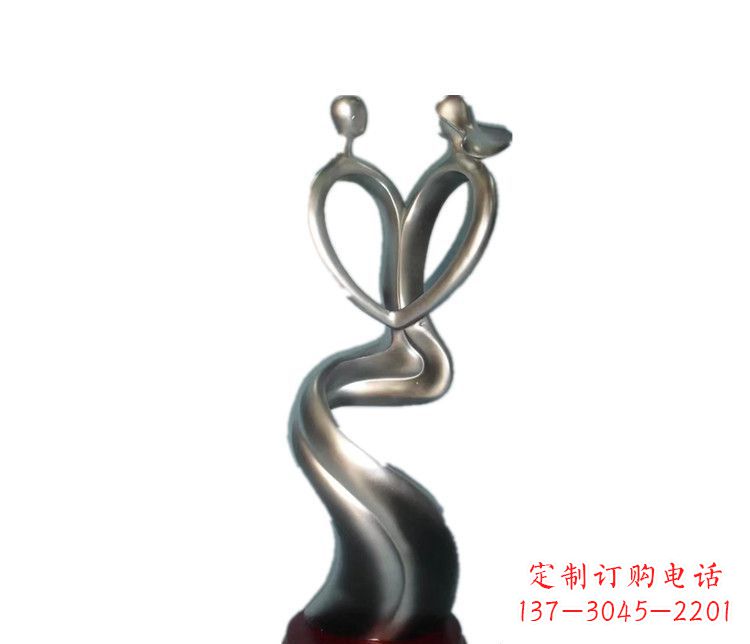保定爱的象征——不锈钢情侣雕塑