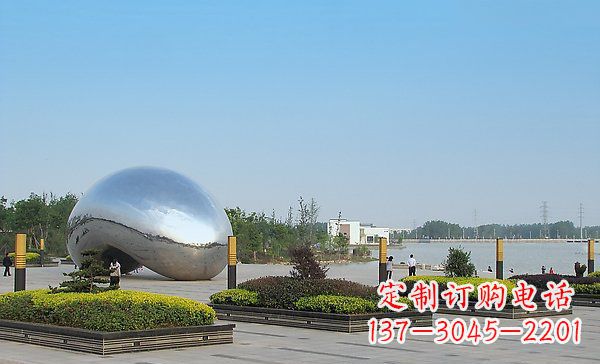 保定广场不锈钢异形水滴雕塑