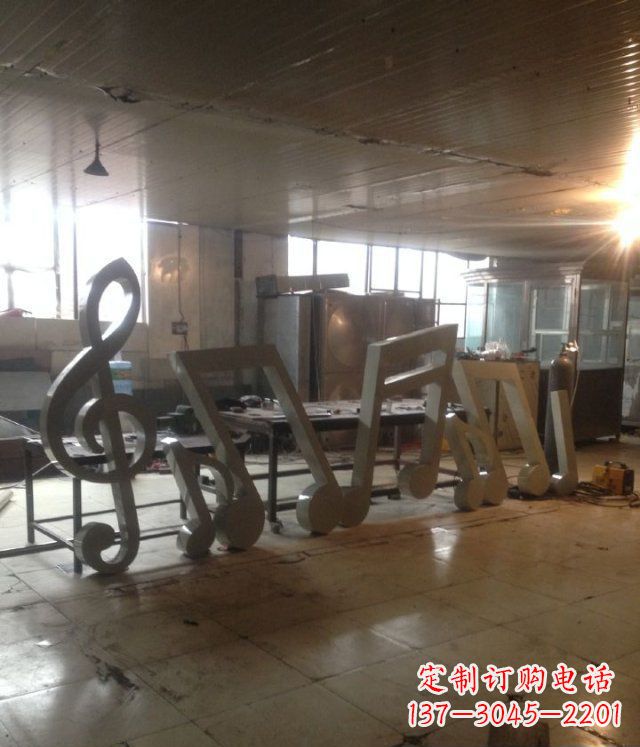 保定精致不锈钢音符景观雕塑