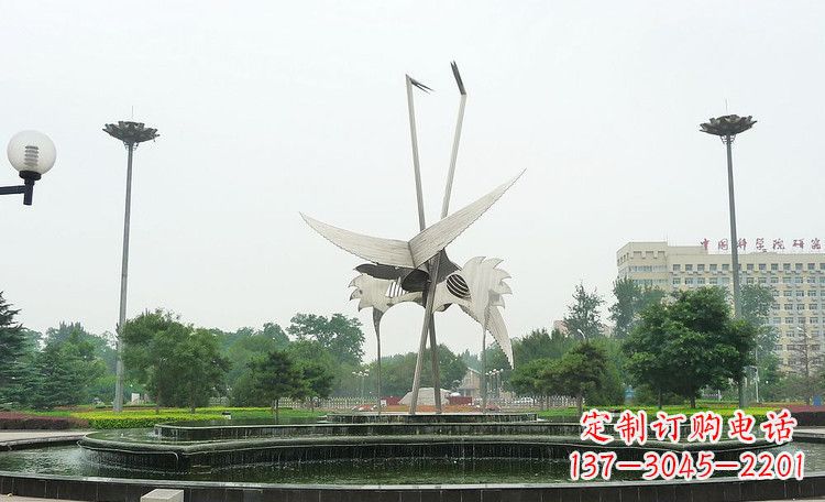 保定极致之美,仙鹤雕塑展示现代精致生活