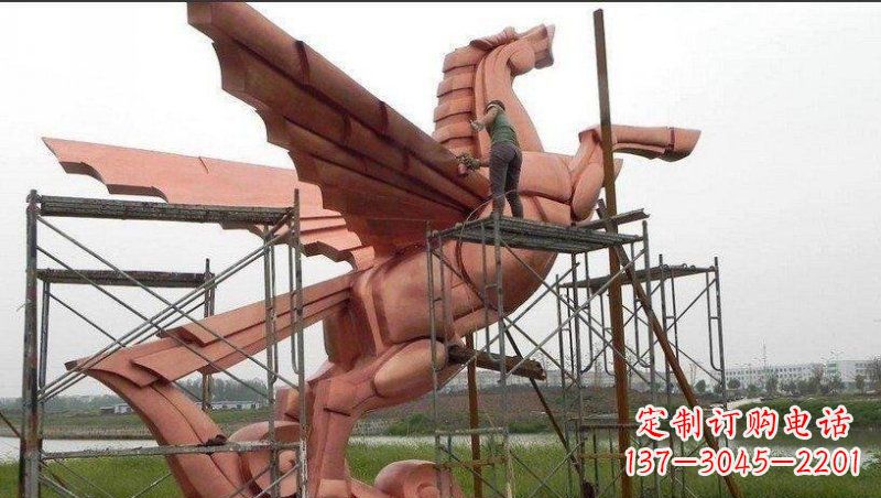 保定广场锻造抽象飞马动物铜雕