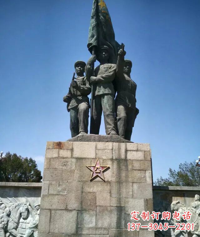 保定传承革命精神领雕纪念铜雕战士雕塑