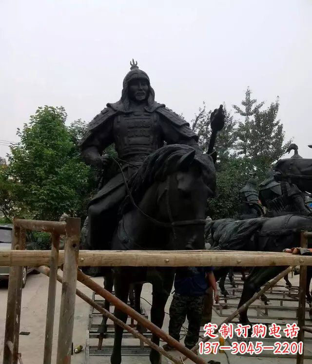 保定浪漫古将骑马铜雕,让您感受古代将军的风采!