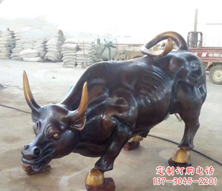 保定牛玻璃钢仿铜动物雕塑-把动物雕塑带入生活