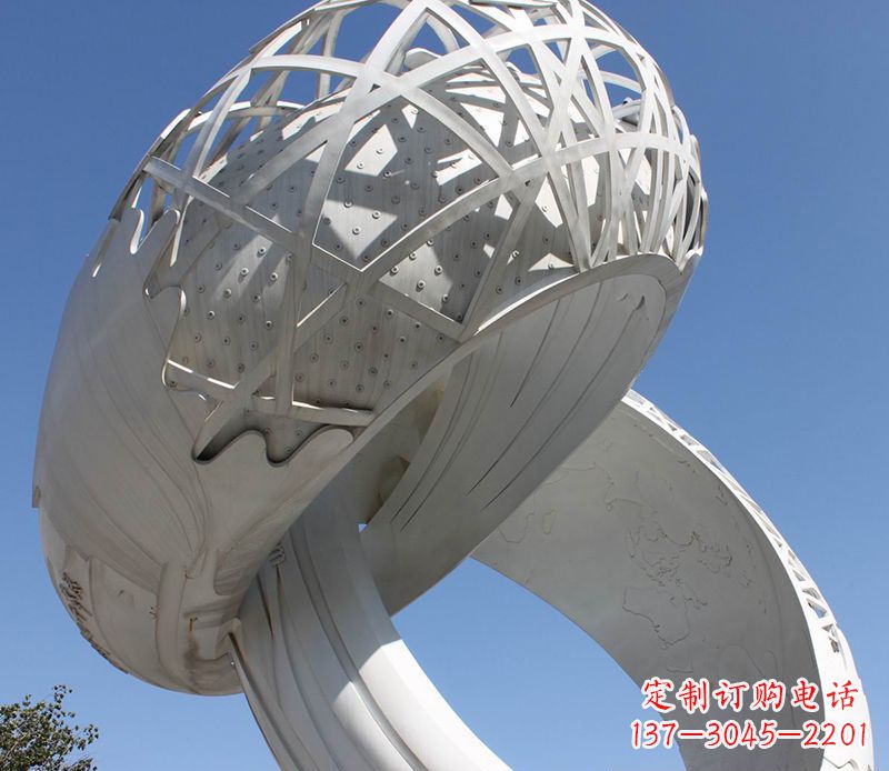 保定广场戒指不锈钢雕塑