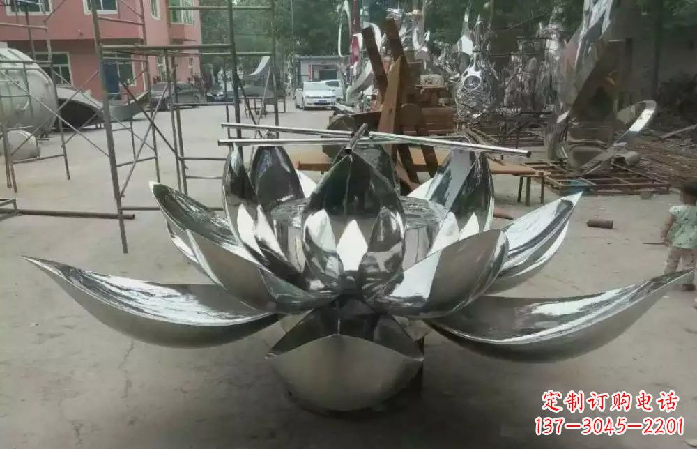 保定精致独特的莲花不锈钢雕塑