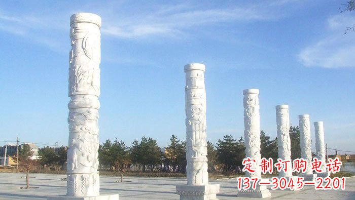 保定中国传统石雕:广场龙柱雕