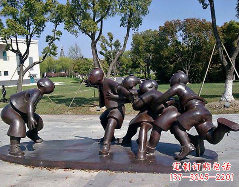 保定中领雕塑老鹰抓小鸡铜雕塑