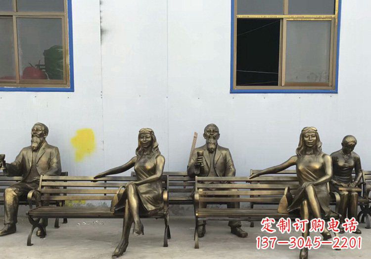 保定广场铜雕美女休息人物雕塑