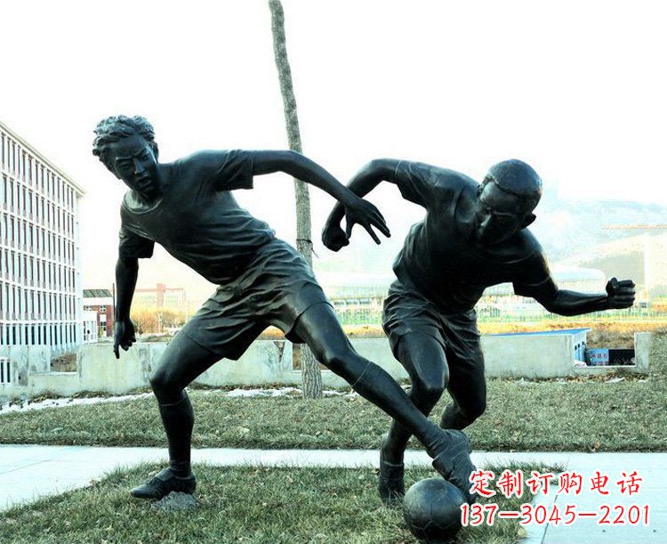 保定中领雕塑-复原完美动态,足球铜雕玩偶