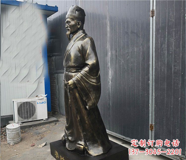 保定铸铜李时珍医学家雕塑,致敬伟大的医学先驱