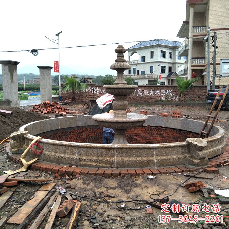 保定汉白玉水景雕塑是由中领雕塑定制的精美水景…