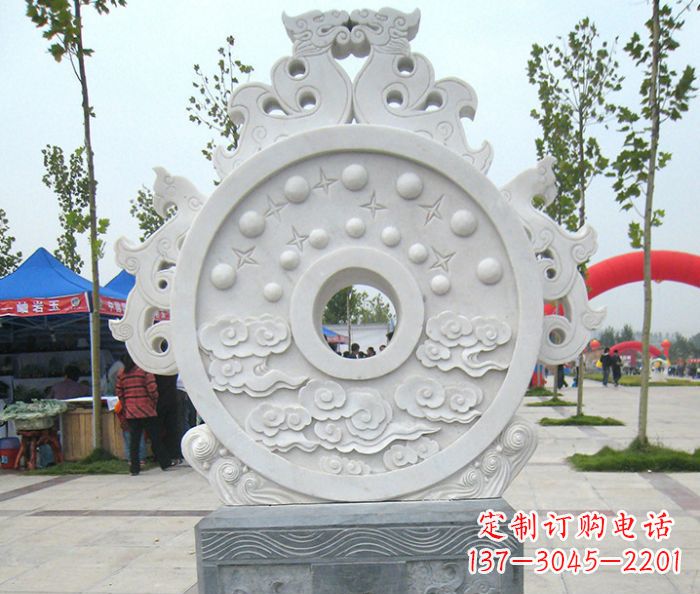 保定精雕细琢汉白玉双龙石门墩雕塑