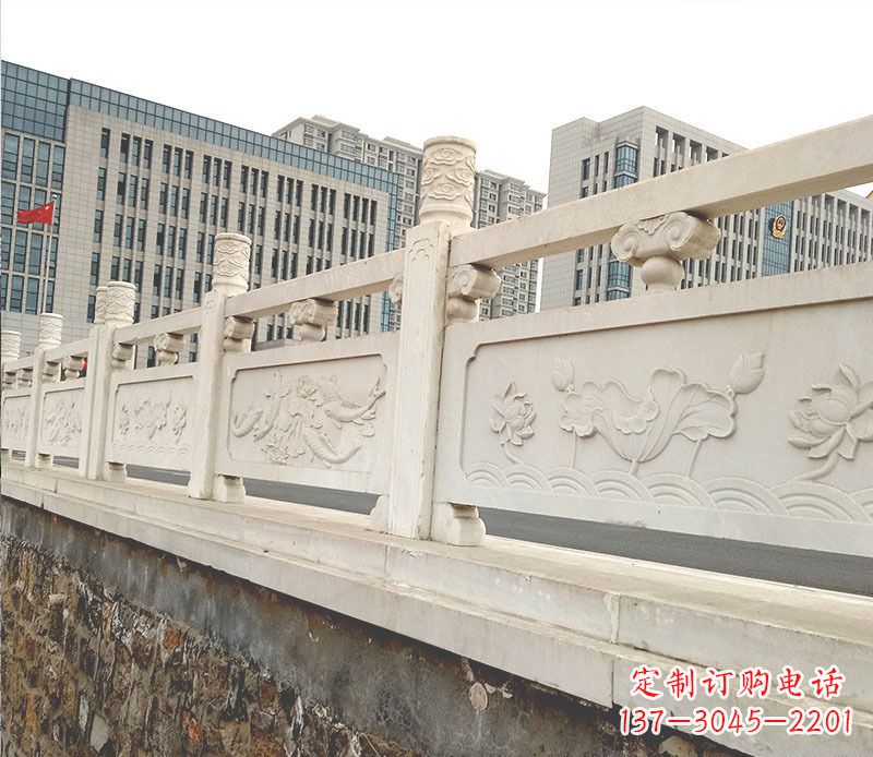 保定荷花鲤鱼石浮雕汉白玉石栏板石雕